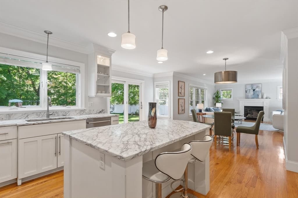Single Family Residence at 56 Old Marlboro Rd, Concord MA 01742, photo 4 of 33