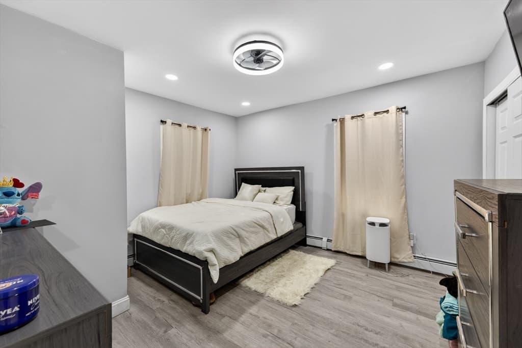 25 Tripoli St, Cranston RI 02909 photo 12