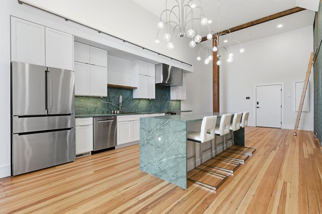 1001 Shirley # 3, Winthrop MA 02152