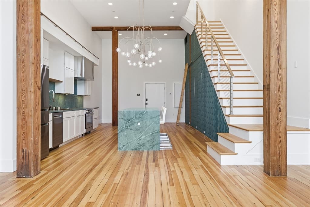 Condominium at 1001 Shirley # 3, Winthrop MA 02152, Winthrop, photo 15 of 26