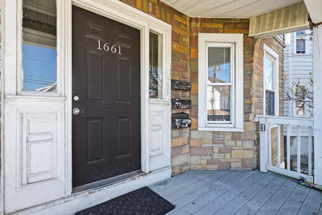 1661 North Shore Rd, Revere MA 02151 photo 3