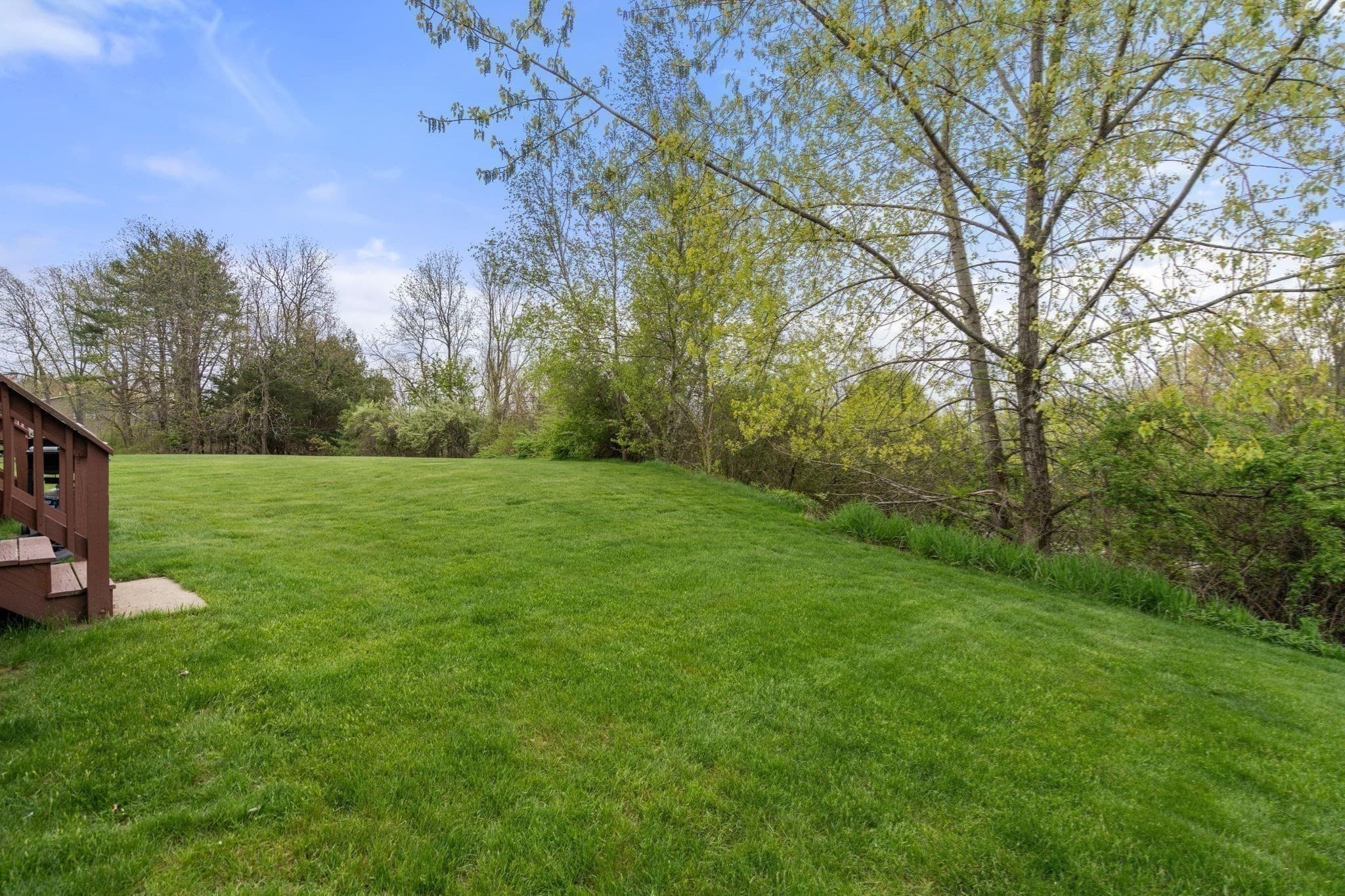 Condominium at 6 Azalea Ln # 6, Grafton MA 01519, photo 27 of 29