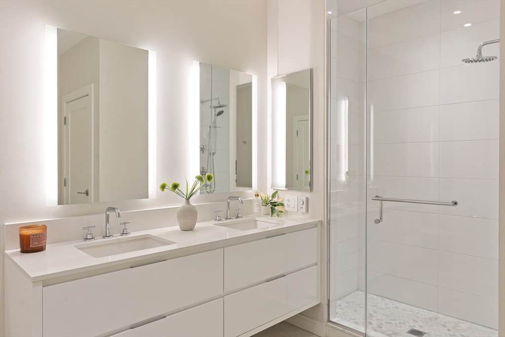 Condominium at 100 Shawmut Ave # 912, Boston MA 02118, photo 16 of 35