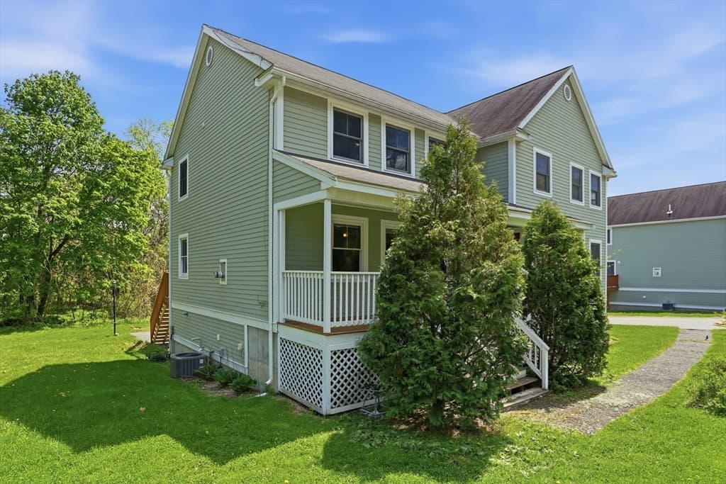 1185 Main St # 4, Clinton MA 01510