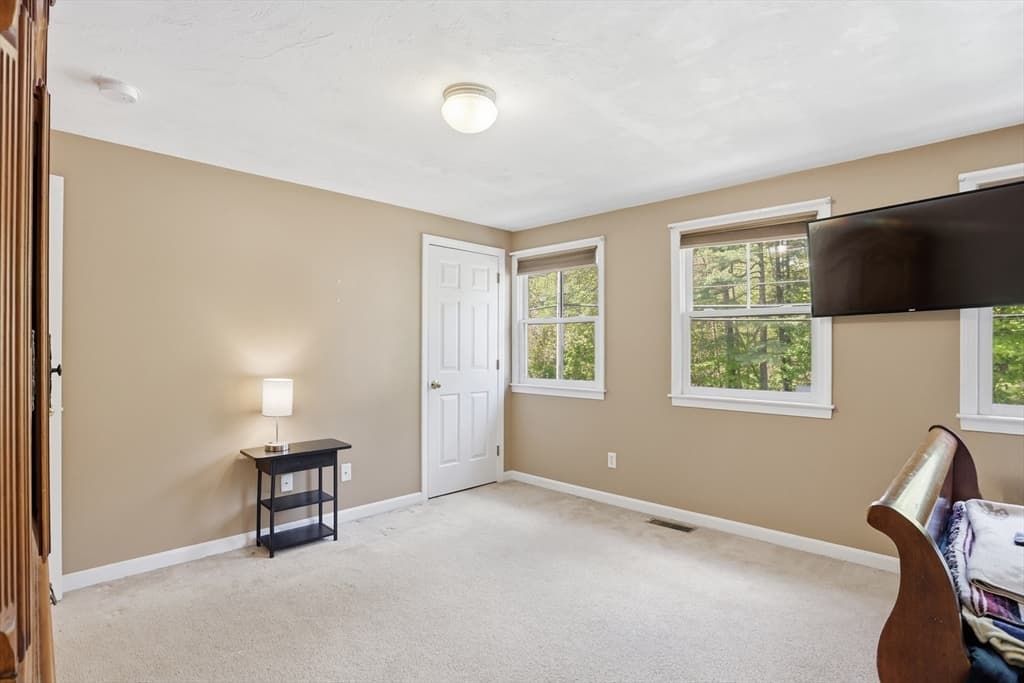 Condominium at 1185 Main St # 4, Clinton MA 01510, photo 24 of 36