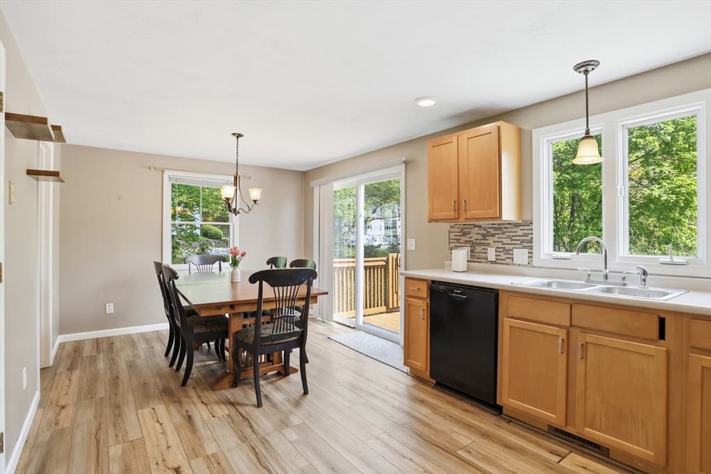 Condominium at 1185 Main St # 4, Clinton MA 01510, photo 15 of 36