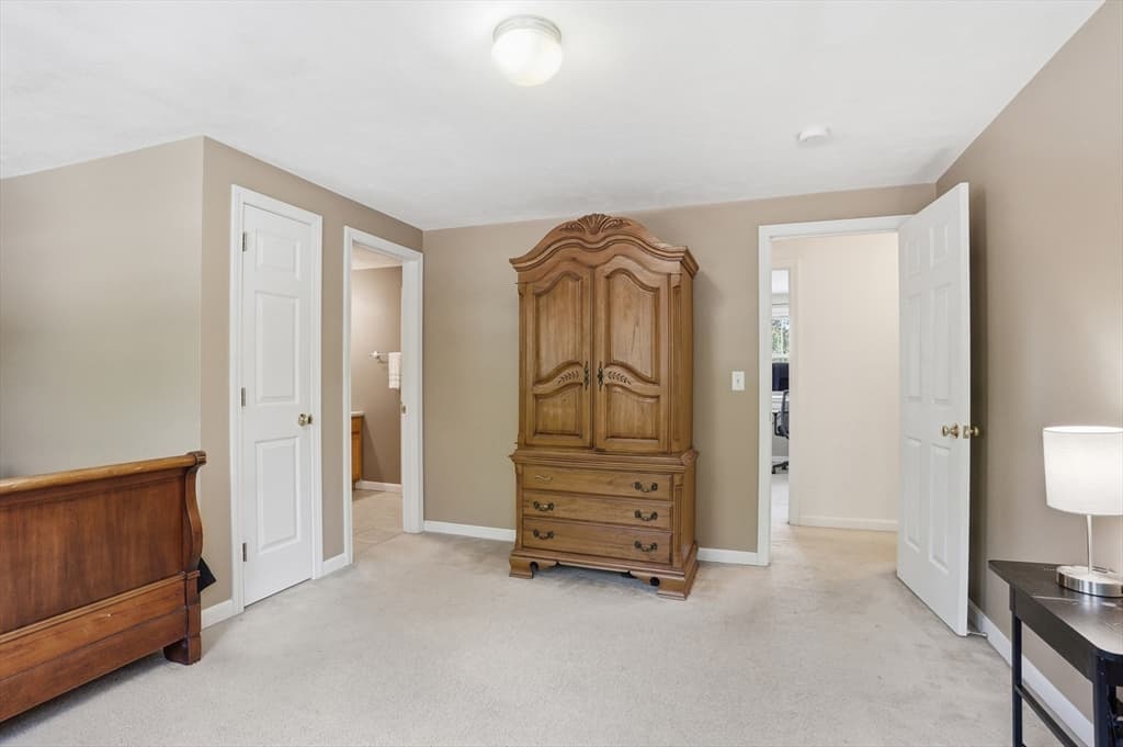 Condominium at 1185 Main St # 4, Clinton MA 01510, photo 25 of 36