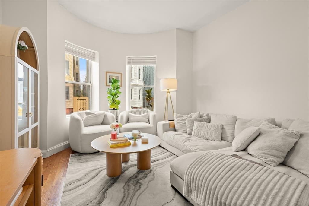 145 N St # 1, Boston MA 02127