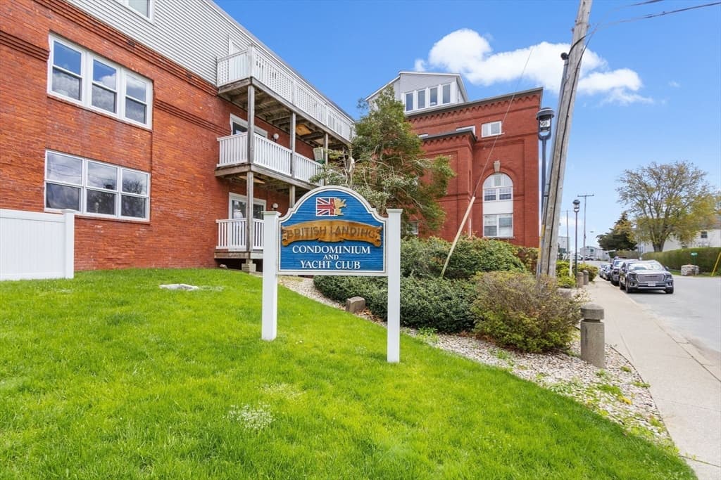 45 Main Street # 21, Wareham MA 02571 photo 2