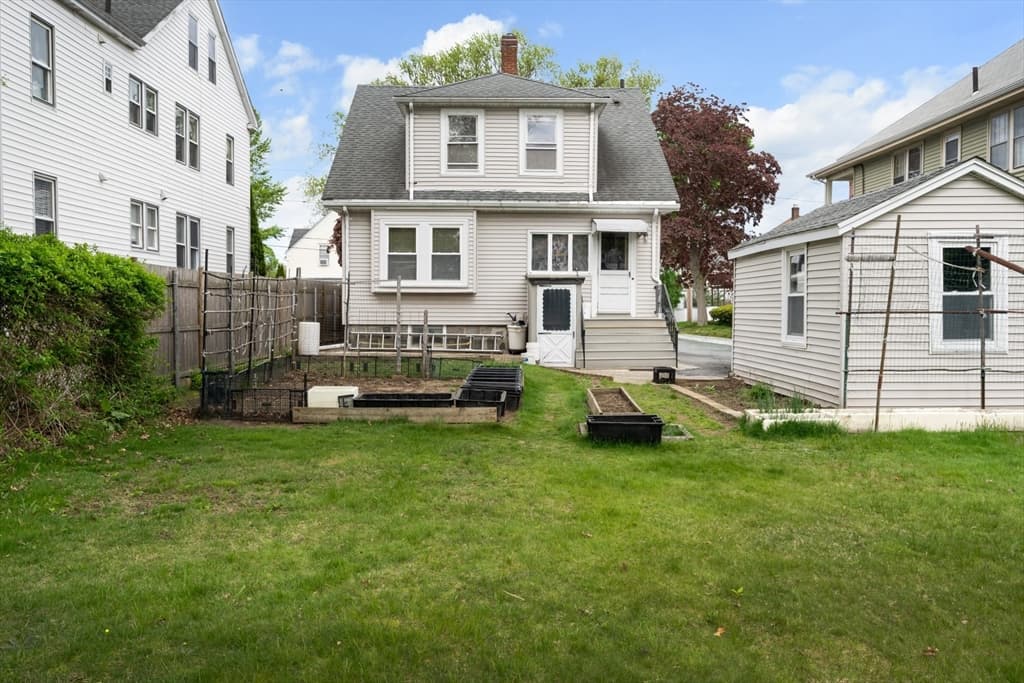 35 Sewall St, Quincy MA 02170 photo 5
