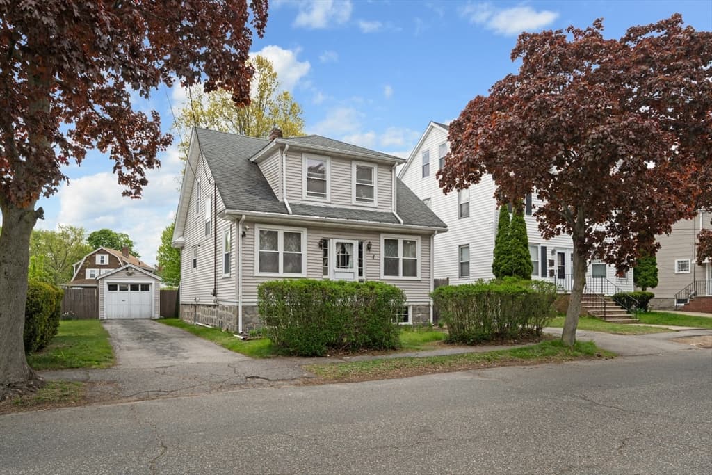 35 Sewall St, Quincy MA 02170 photo 4