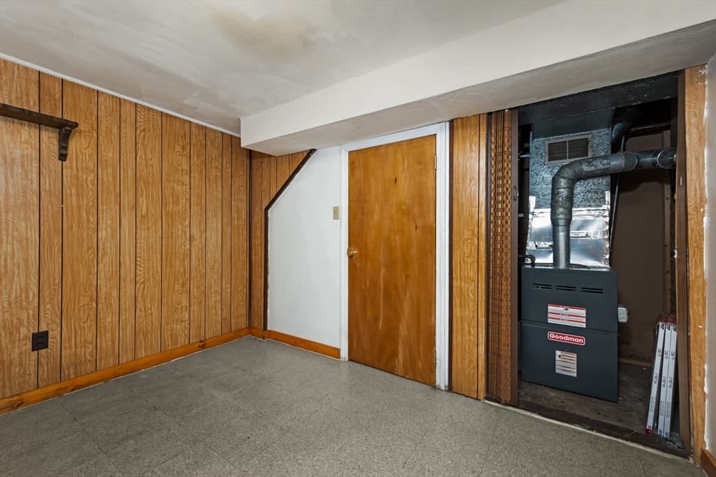 35 Sewall St, Quincy MA 02170 photo 25