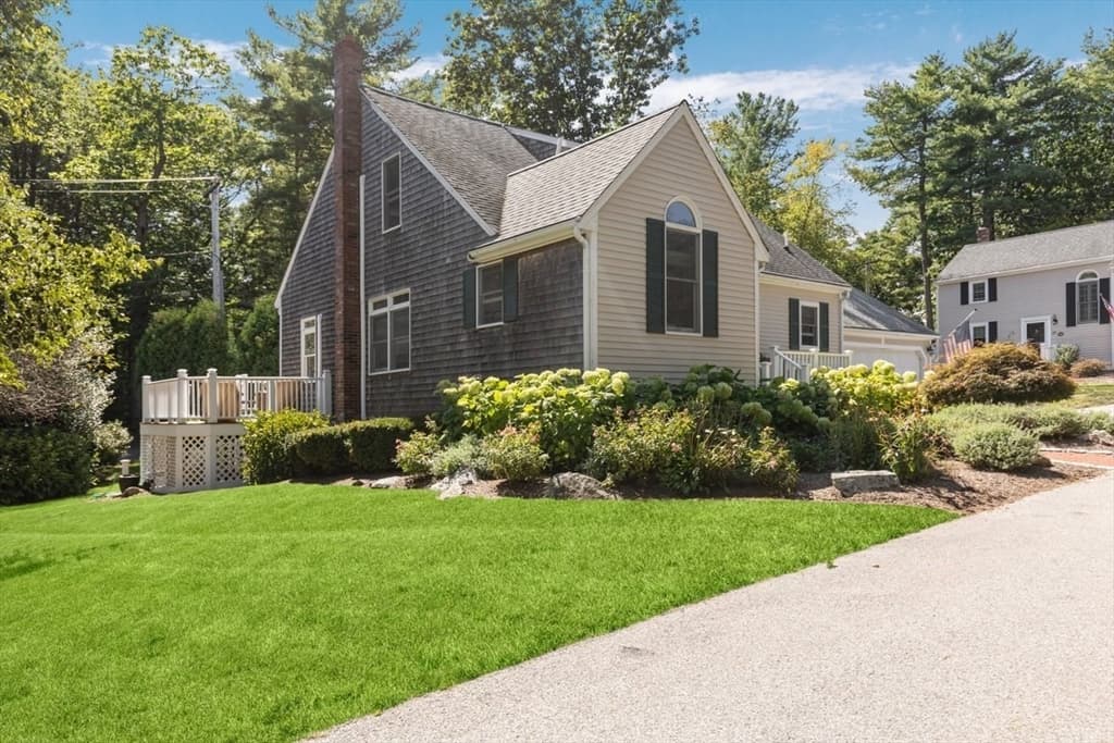 Single Family Residence at 18 Cedarledge Vlg # 18, Cohasset MA 02025, Cohasset, photo 2 of 37