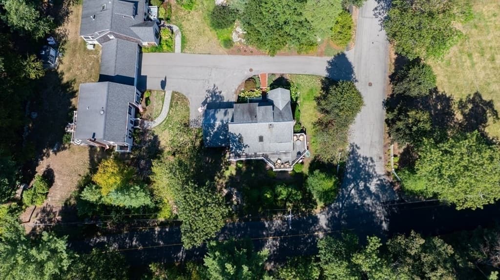 Single Family Residence at 18 Cedarledge Vlg # 18, Cohasset MA 02025, Cohasset, photo 34 of 37