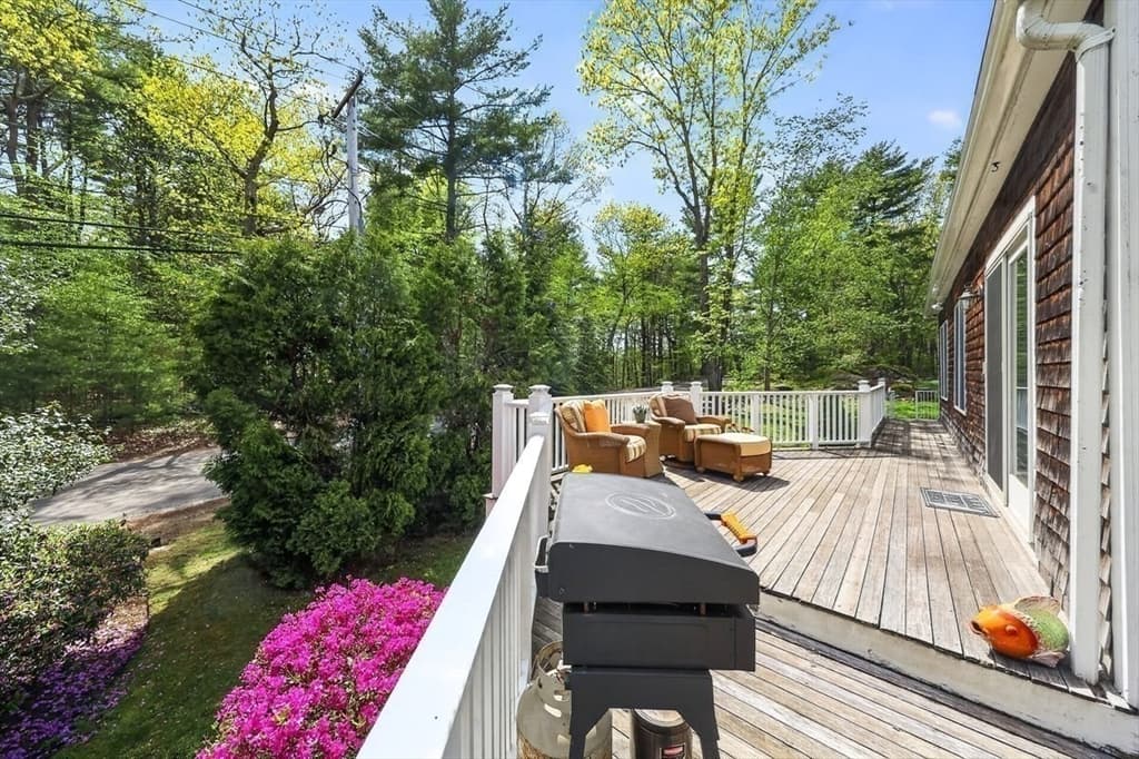 Single Family Residence at 18 Cedarledge Vlg # 18, Cohasset MA 02025, Cohasset, photo 29 of 37