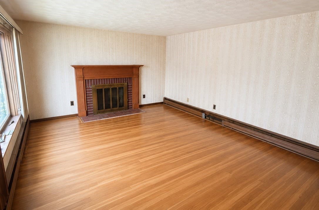 Single Family Residence at 7 Lorette St, Boston MA 02132, Boston, photo 2 of 19