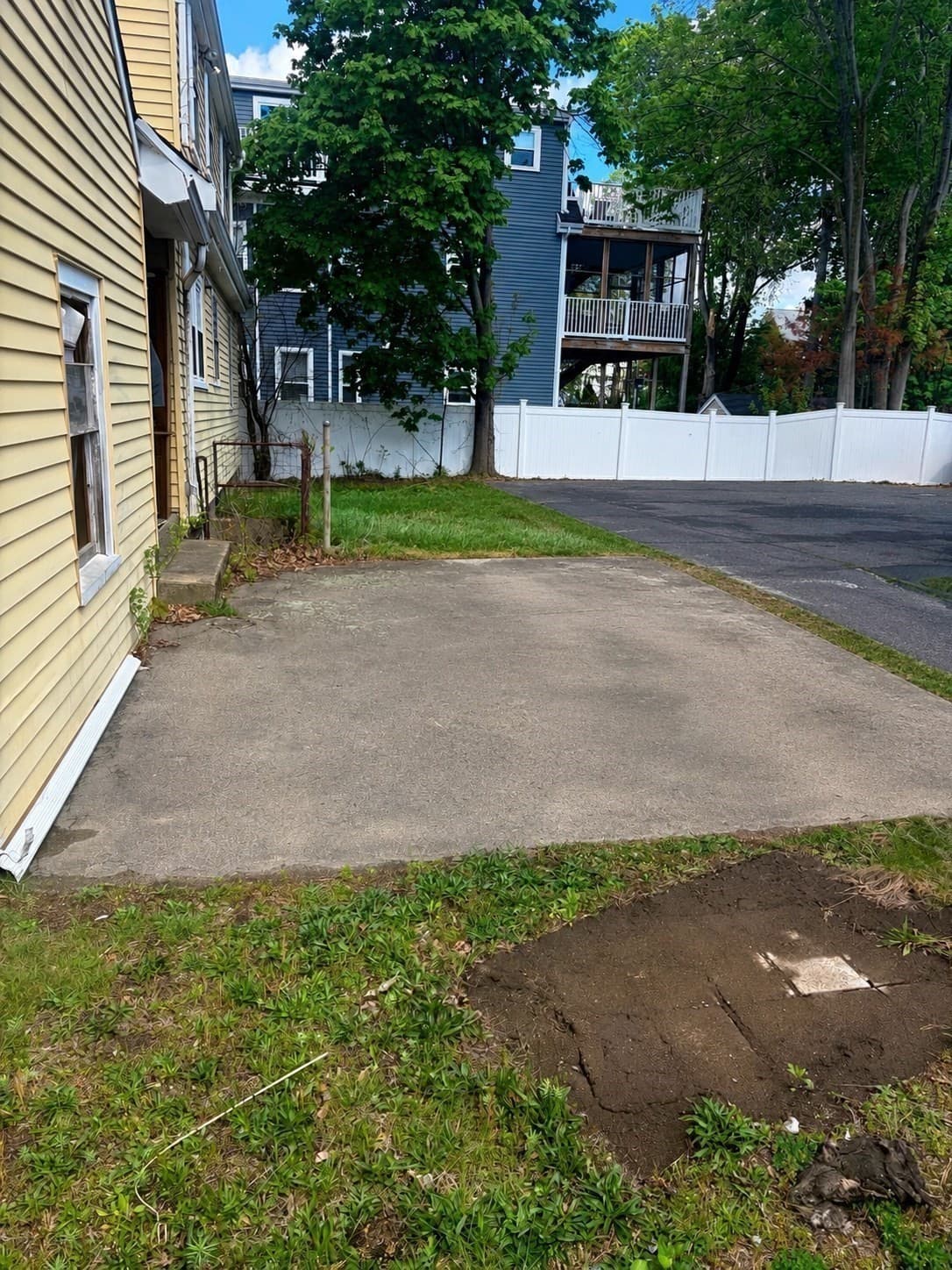 Single Family Residence at 7 Lorette St, Boston MA 02132, Boston, photo 12 of 19
