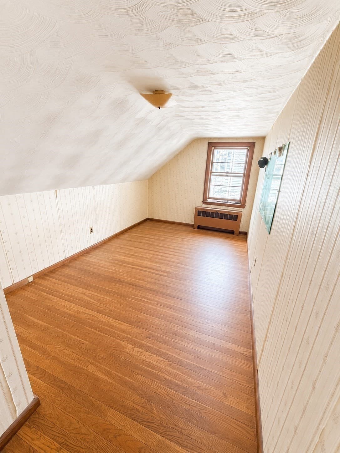 Single Family Residence at 7 Lorette St, Boston MA 02132, Boston, photo 8 of 19