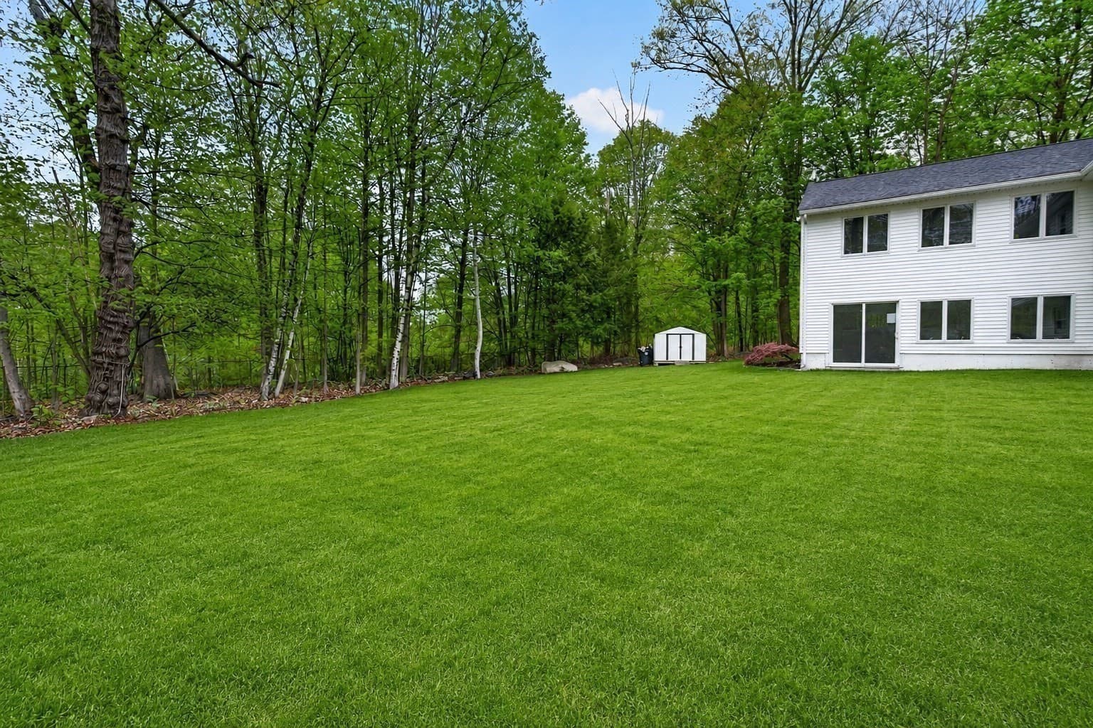 Single Family Residence at 207 Bigelow St, Marlborough MA 01752, Marlborough, photo 17 of 17