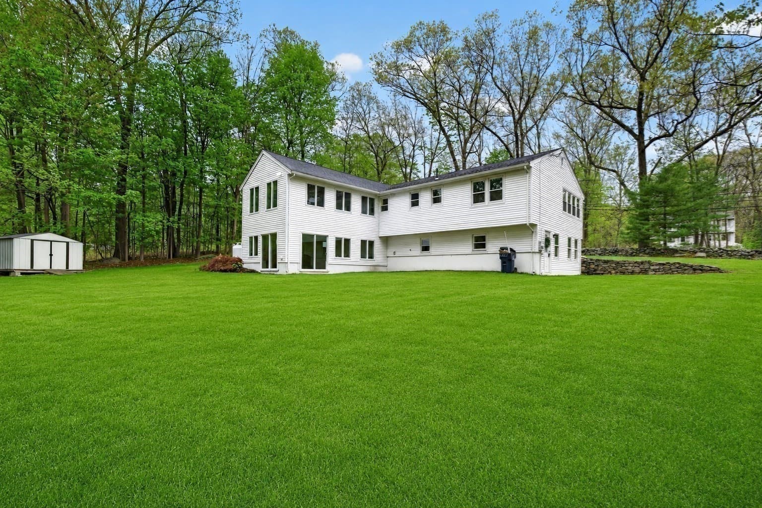 Single Family Residence at 207 Bigelow St, Marlborough MA 01752, Marlborough, photo 16 of 17