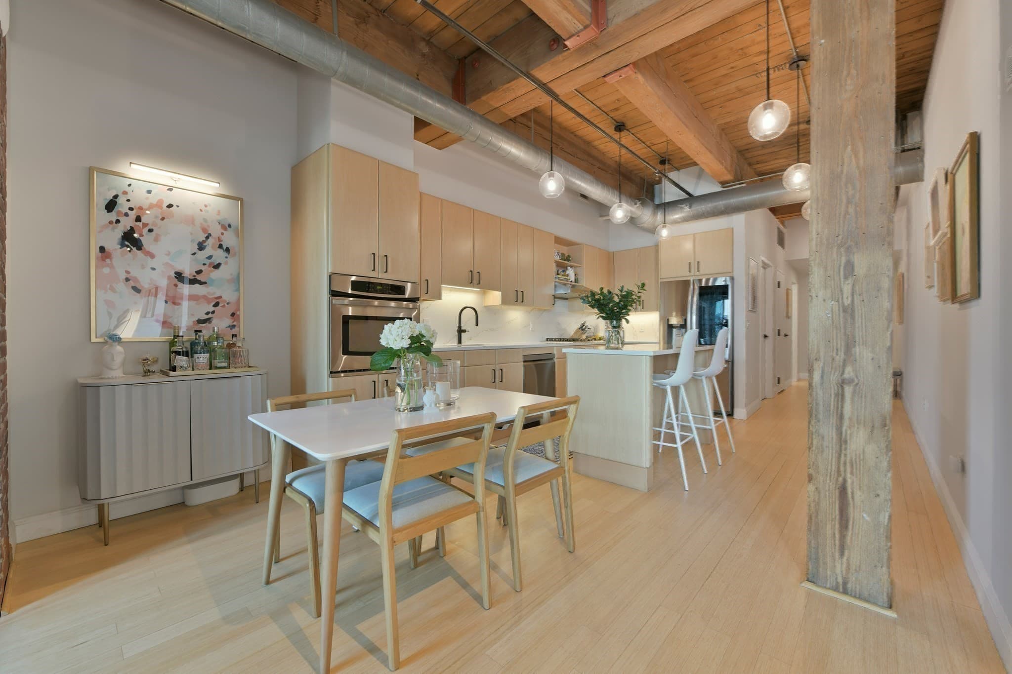 Condominium at 9 W Broadway # 410, Boston MA 02127, Boston, photo 4 of 27