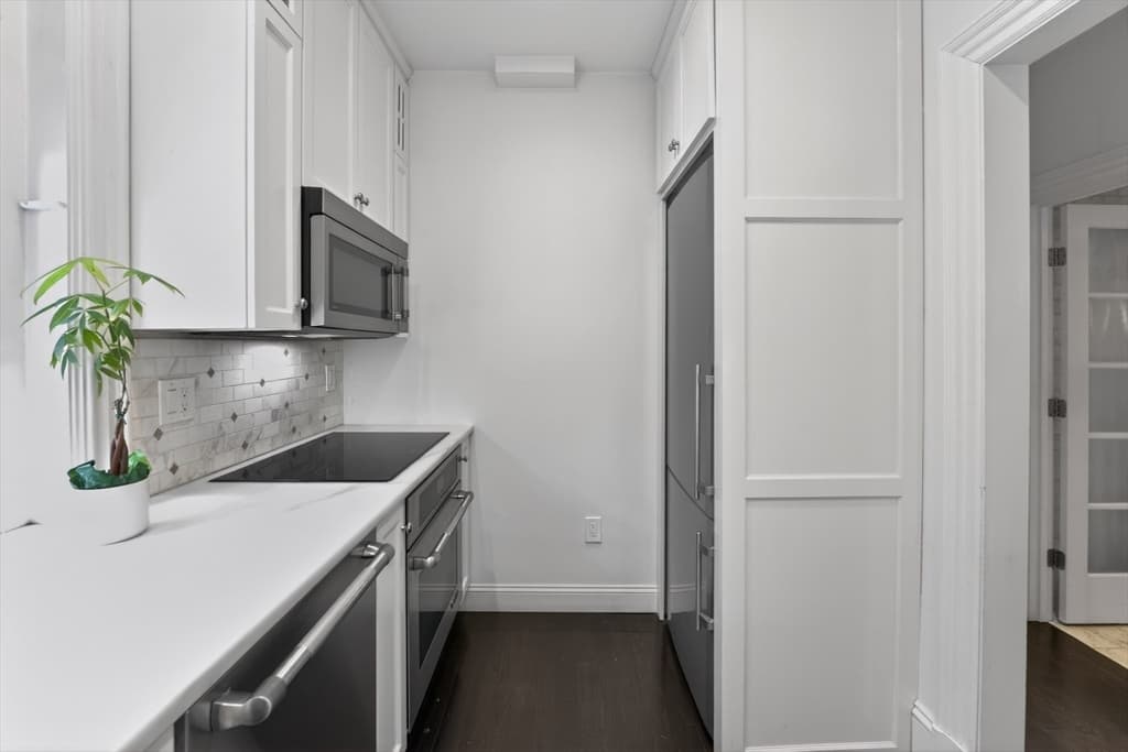 12 Hereford St. # 2, Boston MA 02115 photo 4