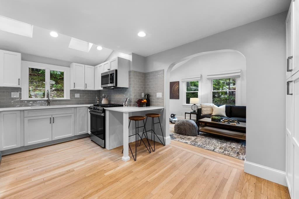 Single Family Residence at 127 Prospect St, Wellesley MA 02481, photo 5 of 40