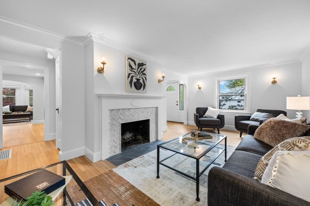 Single Family Residence at 127 Prospect St, Wellesley MA 02481, photo 11 of 40