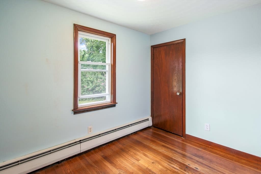 Single Family Residence at 12 Casavan Ave, Shrewsbury MA 01545, Shrewsbury, photo 13 of 25