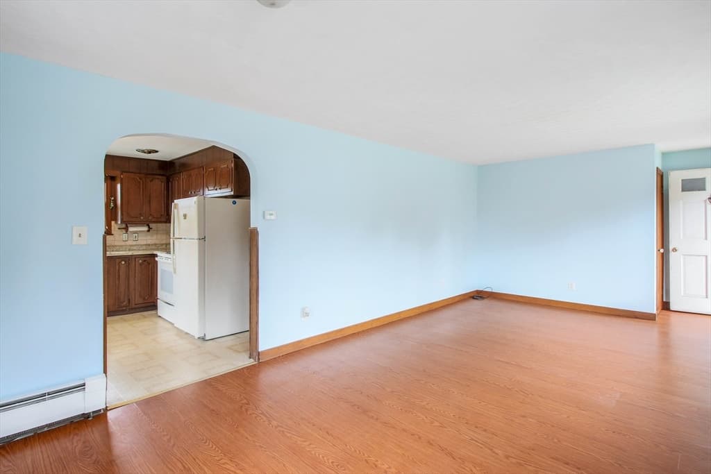 Single Family Residence at 12 Casavan Ave, Shrewsbury MA 01545, Shrewsbury, photo 7 of 25