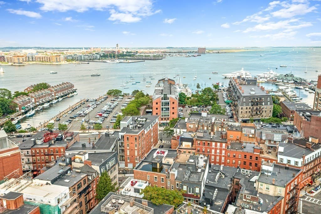 Condominium at 290 North St # 2, Boston MA 02113, photo 22 of 22