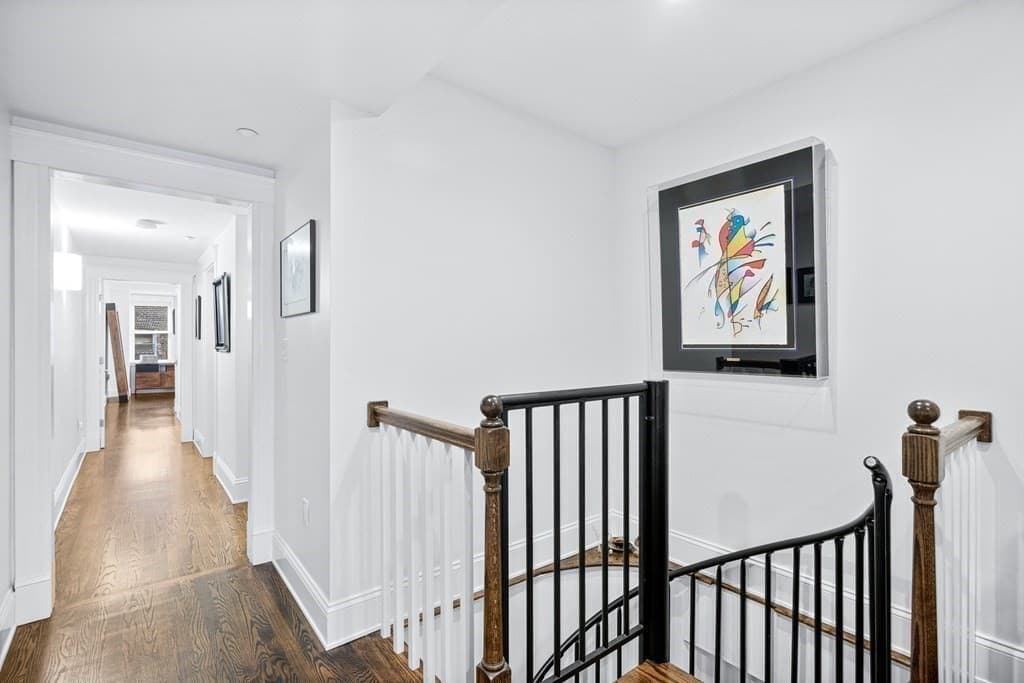 Condominium at 290 North St # 2, Boston MA 02113, photo 11 of 22