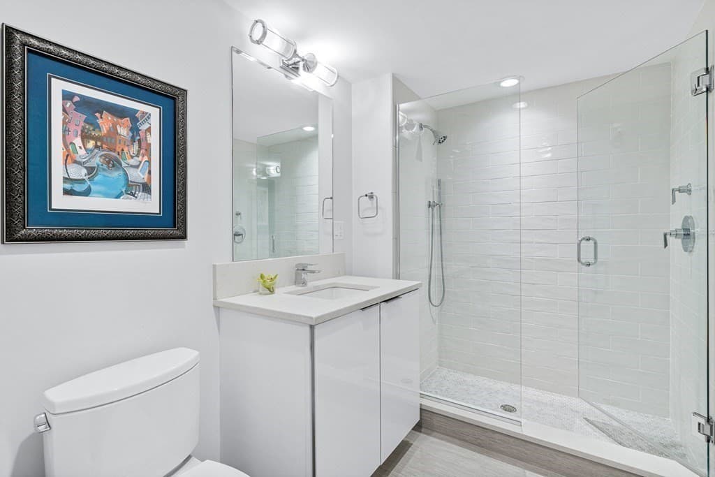 Condominium at 290 North St # 2, Boston MA 02113, photo 19 of 22