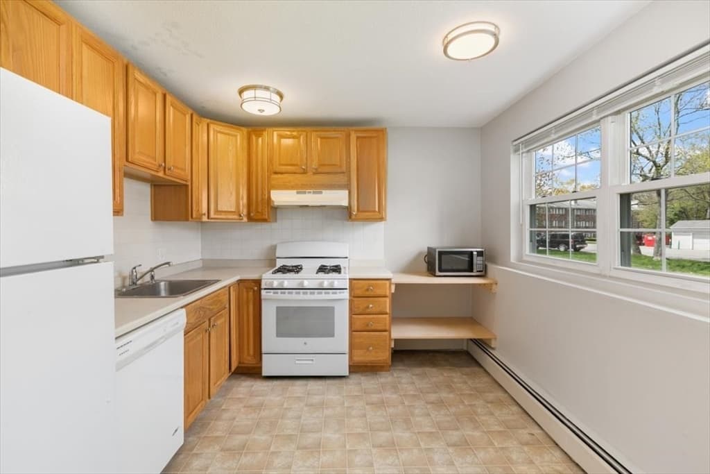 39 Farrwood Ave # 1, North Andover MA 01845 photo 13