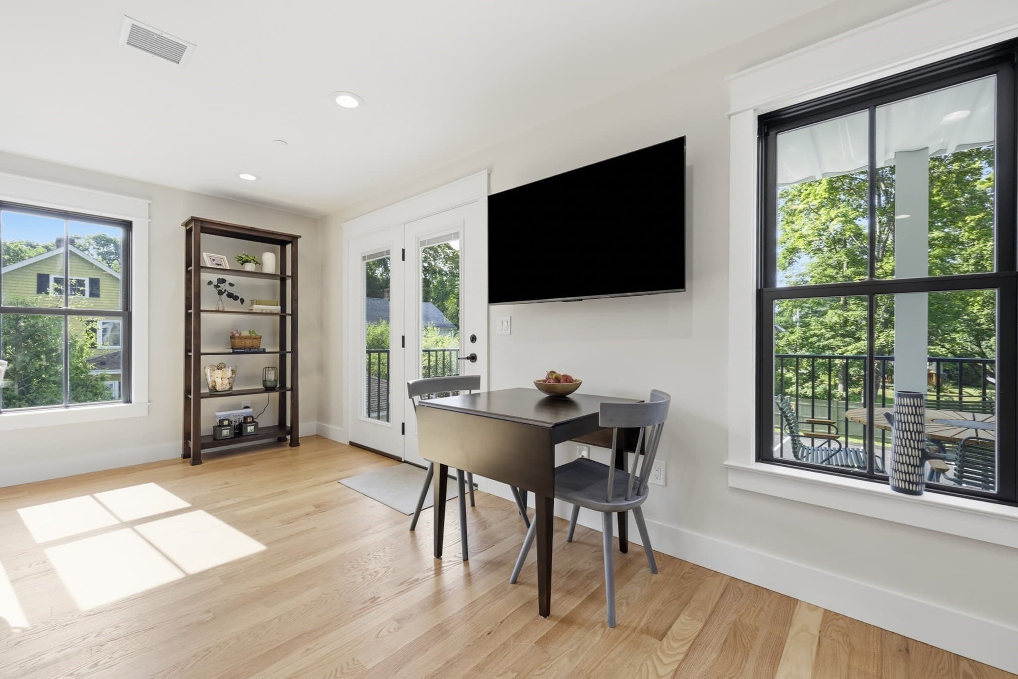 Condominium at 14 Garfield St. # A2, Northampton MA 01062, Northampton, photo 7 of 39