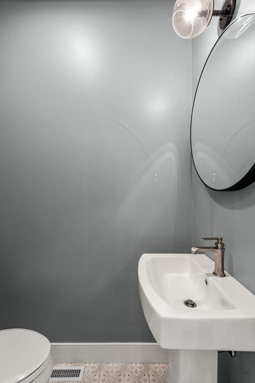 Condominium at 145 Stoughton St # 4, Boston MA 02125, photo 13 of 18