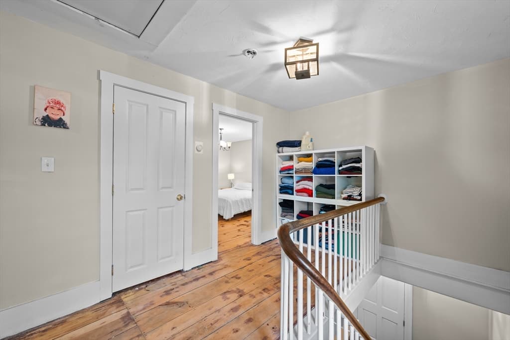 Single Family Residence at 10 Maple, Sturbridge MA 01566, Sturbridge, photo 21 of 40