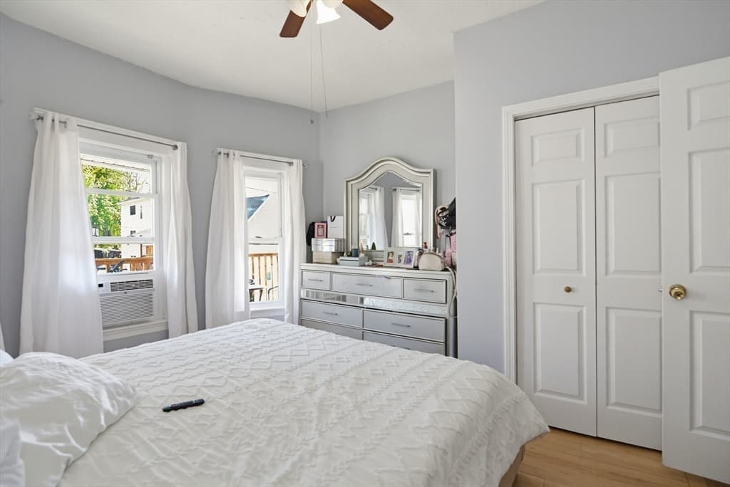 3 Family at 38 Oberlin St, Worcester MA 01610, photo 22 of 34