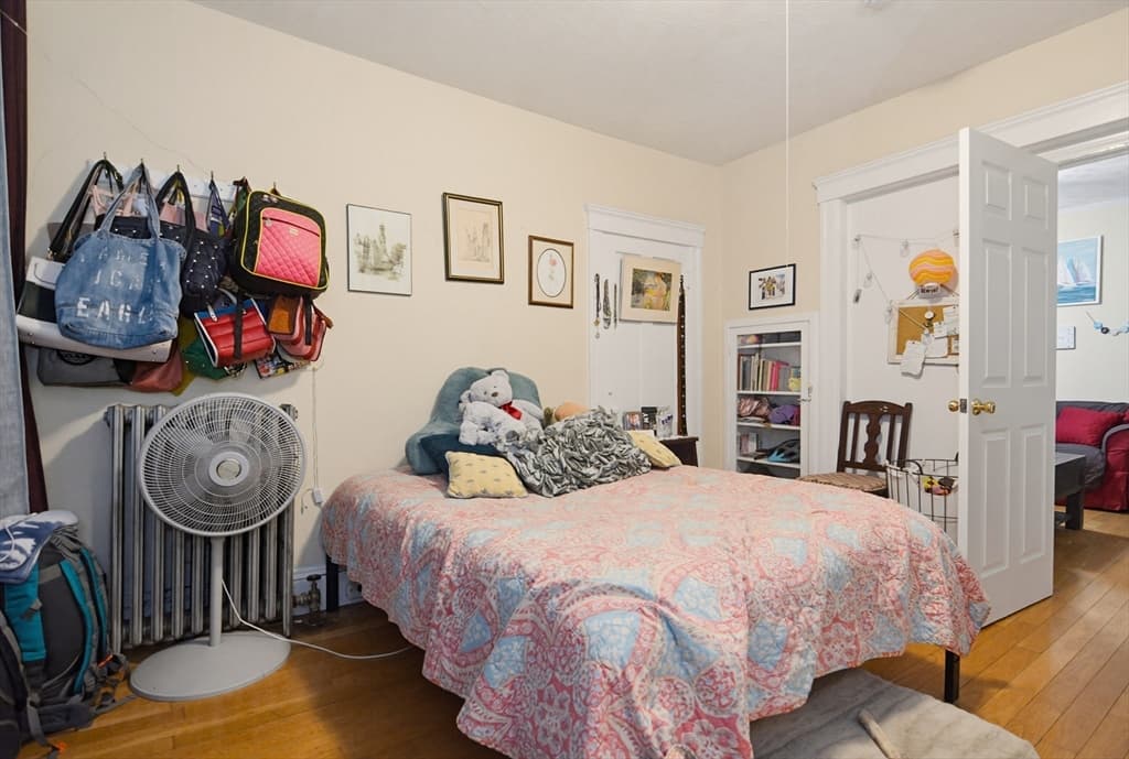 3 Family at 38 Oberlin St, Worcester MA 01610, photo 5 of 34