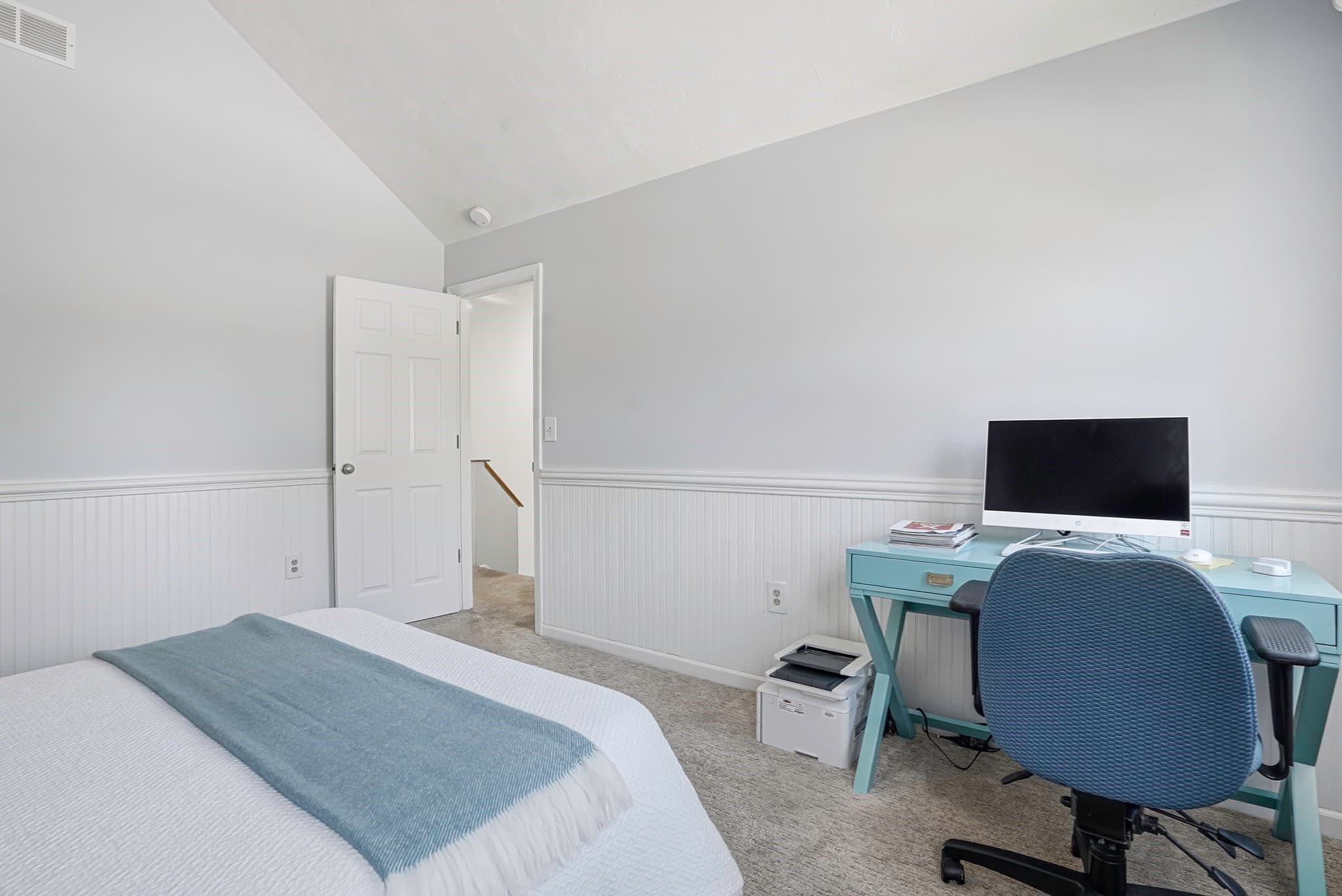 Condominium at 15 Doyle Ln # 15, Hopkinton MA 01748, Hopkinton, photo 30 of 41