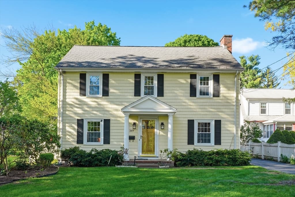 349 Auburndale Ave, Newton MA 02466