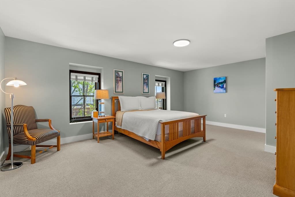 165 River St # 2, Waltham MA 02453 photo 34