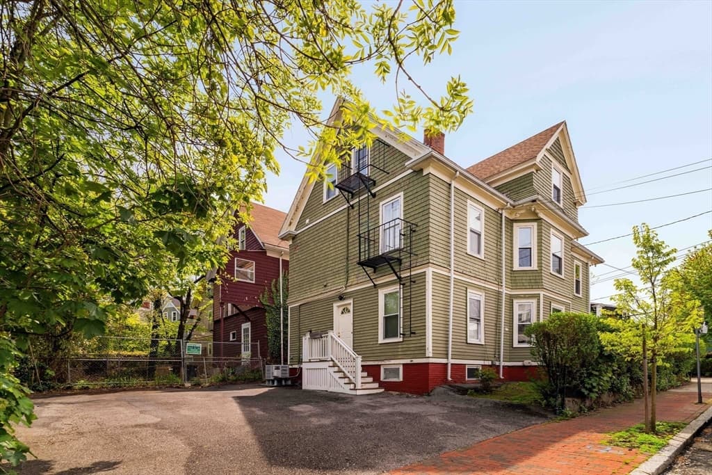 2 Family - 2 Units Up/Down at 66 Walden St, Cambridge MA 02140, Cambridge, photo 23 of 23