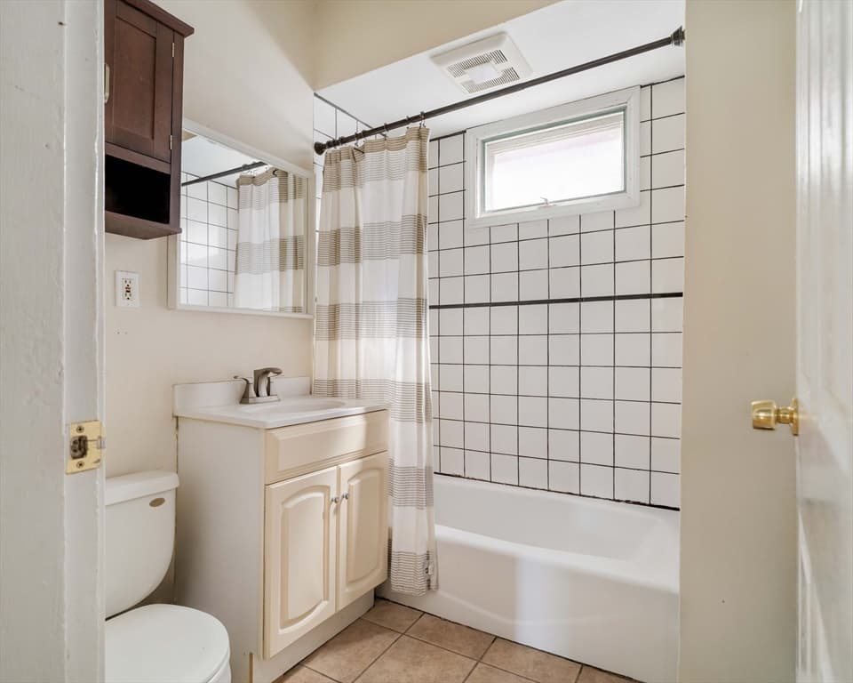 2 Family - 2 Units Up/Down at 66 Walden St, Cambridge MA 02140, Cambridge, photo 19 of 23