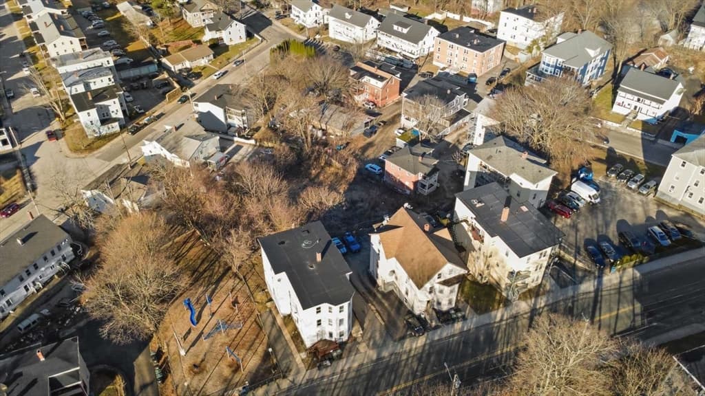 98 Cross St, Southbridge MA 01550 photo 5