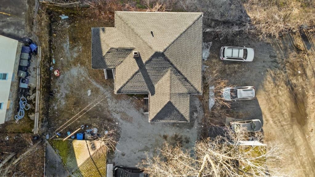 98 Cross St, Southbridge MA 01550 photo 4