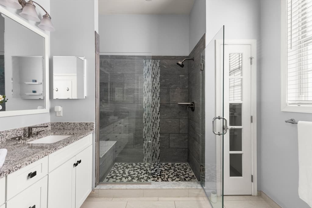 Single Family Residence at 64 Pine Tree Dr, Methuen MA 01844, Methuen, photo 22 of 38