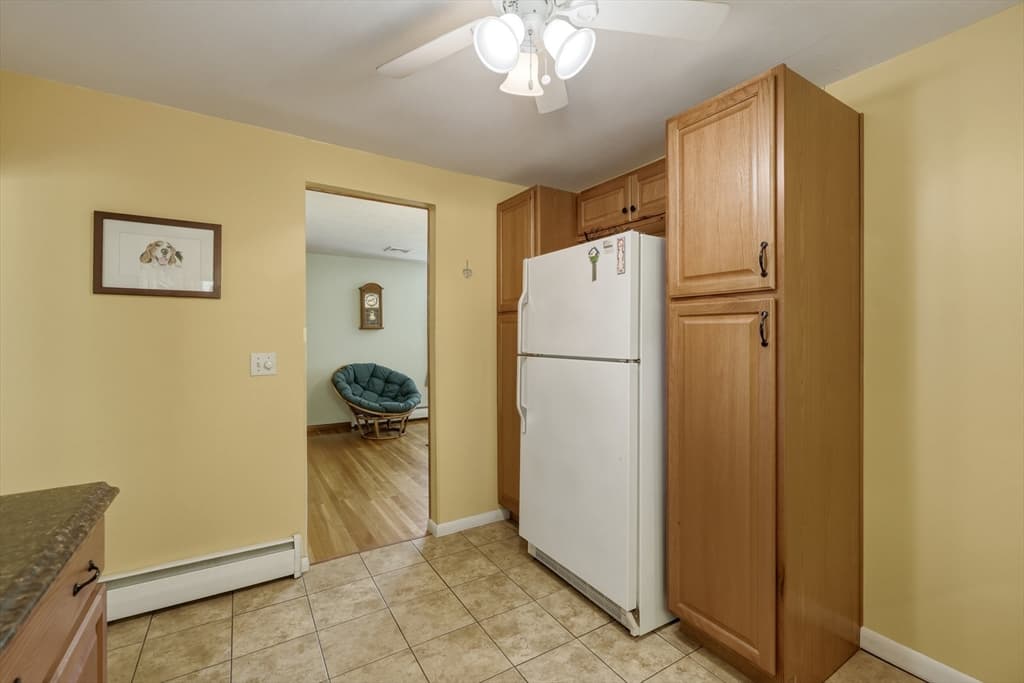Single Family Residence at 16 Saybrook Cir, South Hadley MA 01075, photo 9 of 32