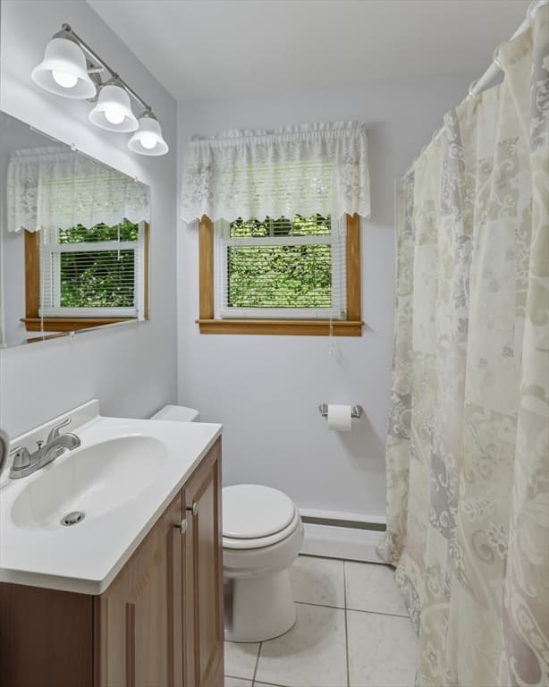 Single Family Residence at 16 Saybrook Cir, South Hadley MA 01075, photo 15 of 32
