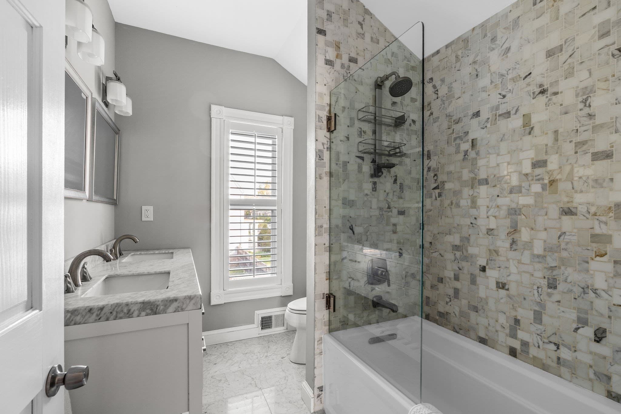 Single Family Residence at 186 Temple St, Boston MA 02132, Boston, photo 18 of 42